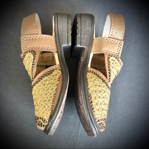 Toddler Pakistani Peshawari Chapal Sandal Thread Embroidered Gold/Brown - Picture 3 of 6